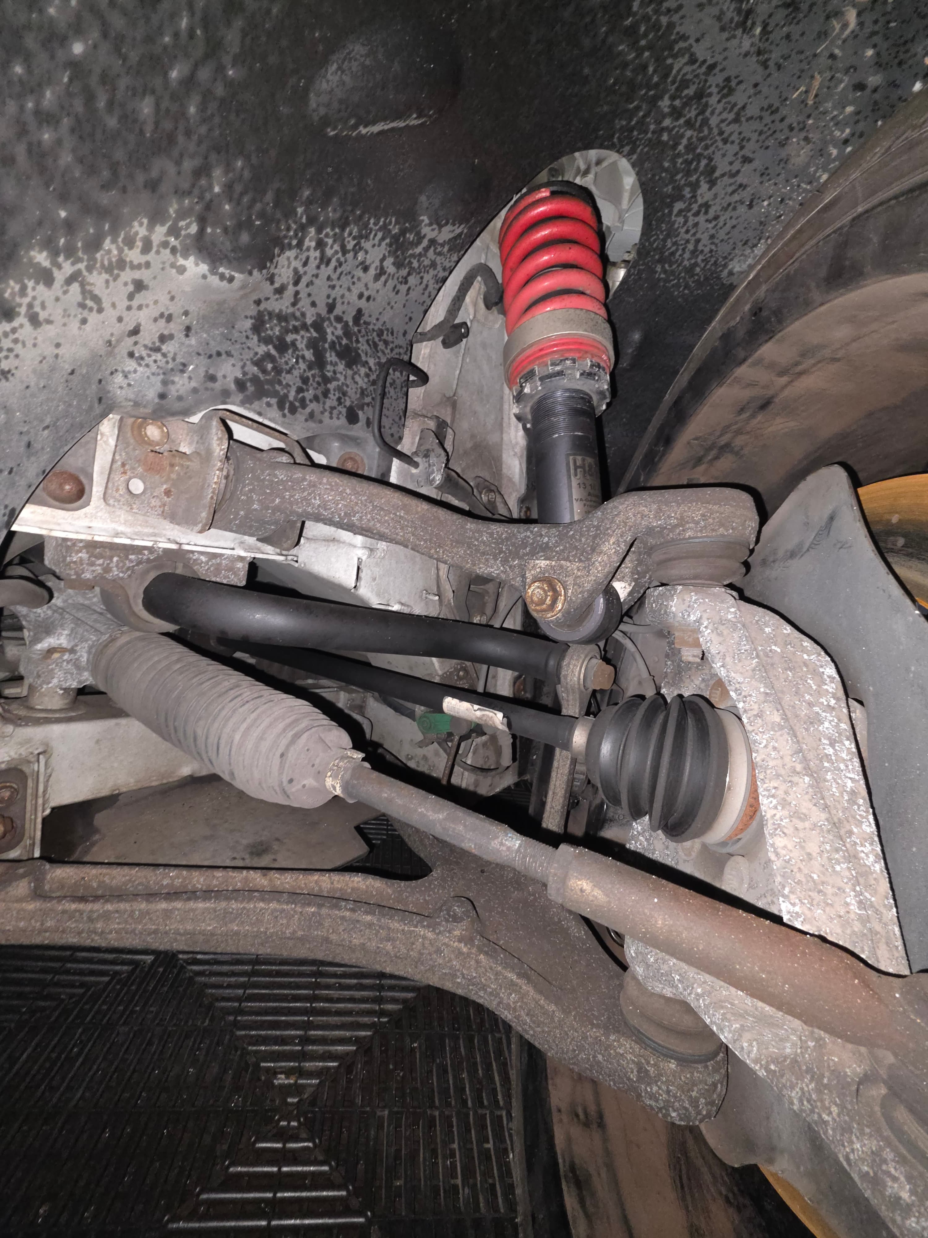 Engine bay and underbody inspection photos 2